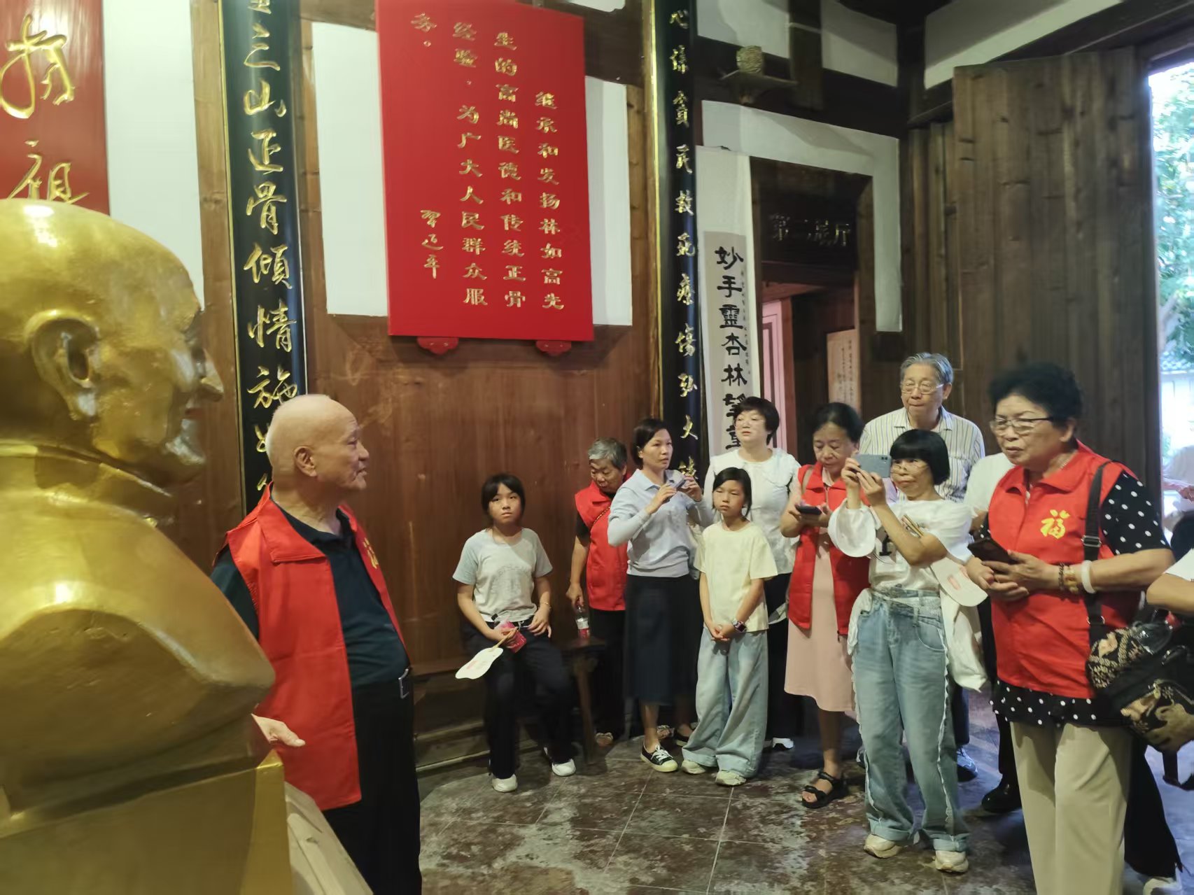 闽都正骨瑰宝,如高正骨 · 老少共传——2025年暑期夏令营行走思政课活动-图片4