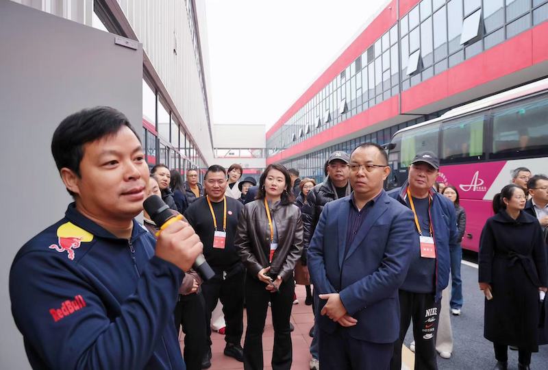 2025“一带一路”知名华商四川行暨四川“侨助千企万品出海”行动内江站活动圆满启幕|侨聚甜城谋共赢 共筑开放新动能-图片10