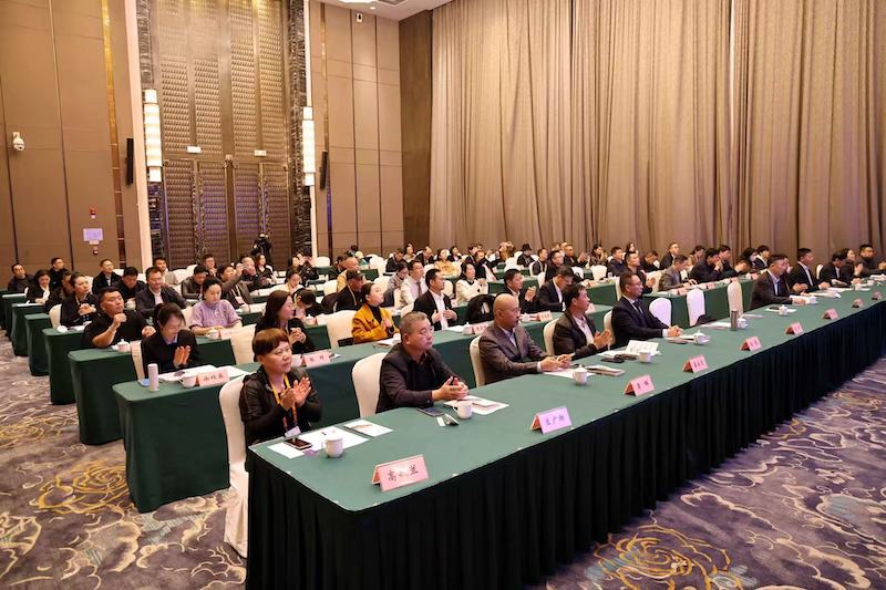 2025“一带一路”知名华商四川行暨四川“侨助千企万品出海”行动内江站活动圆满启幕|侨聚甜城谋共赢 共筑开放新动能-图片18