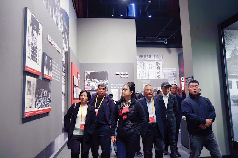 2025“一带一路”知名华商四川行暨四川省“侨助千企万品出海”行动自贡站活动圆满举办|侨聚盐都筑根基 赋能出海启新篇-图片10