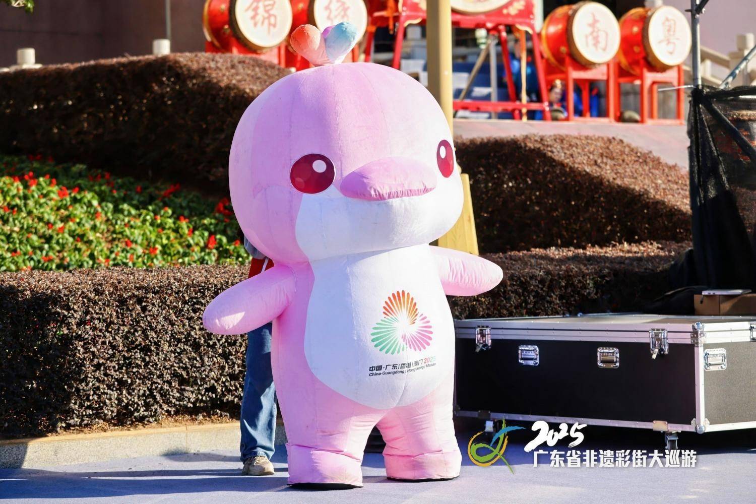 2025广东省非遗彩街大巡游，超900人演绎1.2 公里岭南文化长卷……-图片2