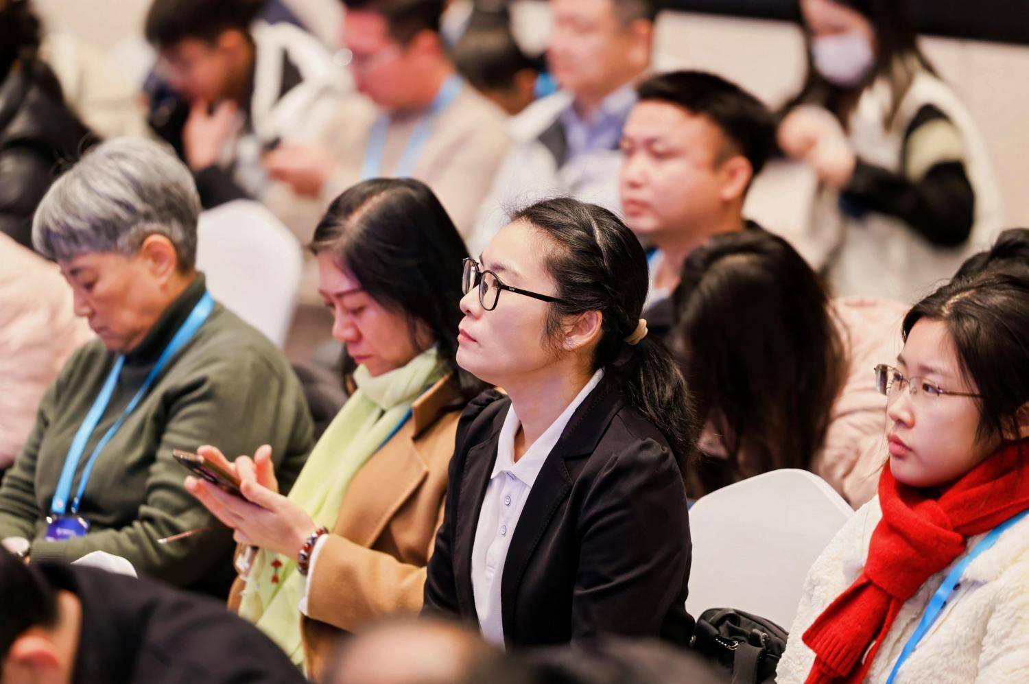 博音听力“小金蛋”来袭：耐久续航+舒适佩戴，重塑美好“声”活！-图片12