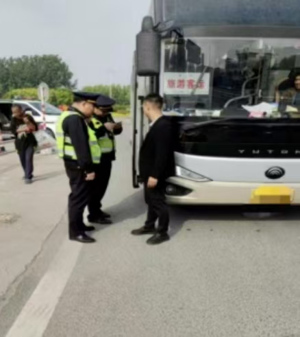 河南:周口市太康县交通执法大队严查包车改型 筑牢安全防线