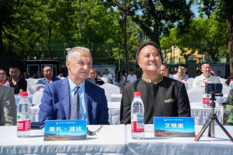 中阿携手护万羽——第八届6.17艾雅康世界爱鸟节在阿尔巴尼亚驻华大使馆盛大启幕-图片2