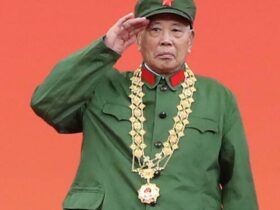 “共和国勋章”获得者——李延年
