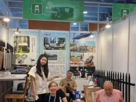2023宁波跨博会：四川耐瑞休闲用品亮相宁波国际会展中心受青睐