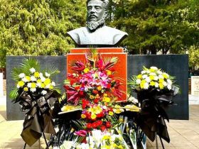 祭奠先烈 传承精神｜世界马氏联谊总会副总会长马东亚、马武举在北京祭奠马骏先烈