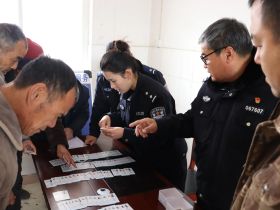 河南：周口公安主动服务送证上门 便民举措温暖寒冬