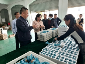 河南：鹿邑县政协委员架起“致富桥” ，电商唱响振兴曲