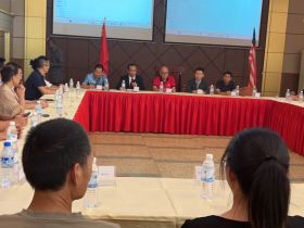 利比里亚中资公司、华人华侨反“独”促统座谈会在蒙罗维亚举行