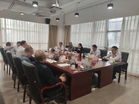江门市侨联召开华侨与抗战专题专家座谈会
